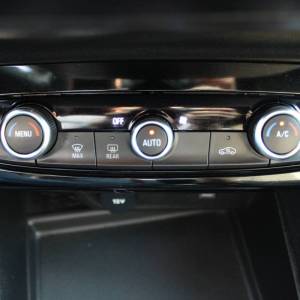 Opel Corsa 1.2 GS Line *LED, NAVIGACIJA, KAMERA*