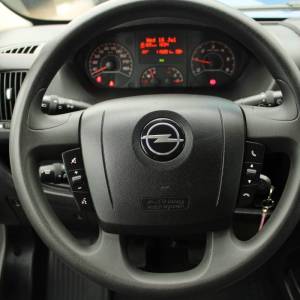 Opel Movano 2.2D L3H2 140ks