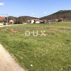 OTOČAC, PROZOR - Prostrano zemljište 100m od Gacke 
