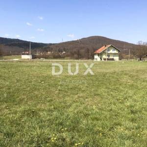 OTOČAC, PROZOR - Prostrano zemljište 100m od Gacke 