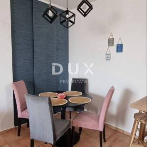 OTOG PAG, MANDRE - 2-sobni apartman na odličnoj lokaciji