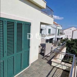 OTOG PAG, NOVALJA, GAJ - Apartman 2S+DB u mirnom dijelu 