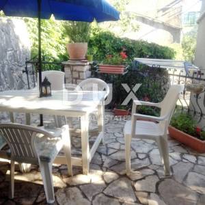 OTOK CRES, BELI - Prekrasna samostojeća kuća na odličnoj lokaciji