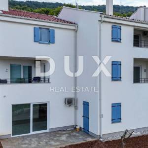 OTOK CRES, CRES - Stan 3S+DB, parking, pogled na more