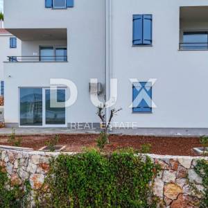 OTOK CRES, CRES - Stan s vrtom, parkingom i pogledom na more