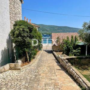 OTOK CRES GRAD CRES, obiteljsko imanje na jedinstvenoj lokaciji