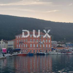 OTOK CRES, GRAD CRES Stan s očaravajućim pogledom PRVI RED DO MORA
