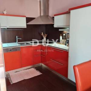 OTOK CRES - Kuća sa velikim potencijalom 200m do mora