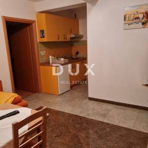 OTOK CRES - Kuća sa velikim potencijalom 200m do mora