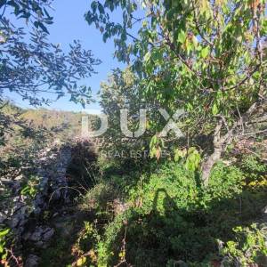 OTOK CRES, PODOL – Autentična kamena štala – Savršena prilika za obnovu i investiciju u otočki mir!