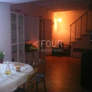 Otok Cres, Punta Križa, adaptirana kuća, 110m2, pogled na more