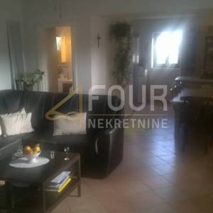 Otok Cres, Punta Križa, adaptirana kuća, 110m2, pogled na more
