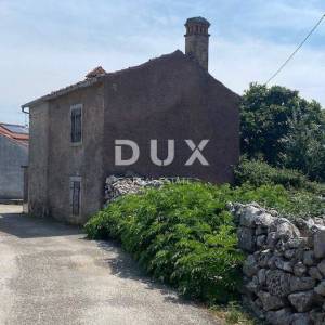 OTOK CRES, SVETI PETAR - interesantna starina za adaptaciju