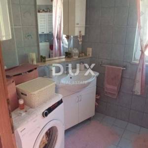 OTOK CRES, VALUN – Kuća sa dva stana u blizini mora – idealna za život i/ili turizam! 