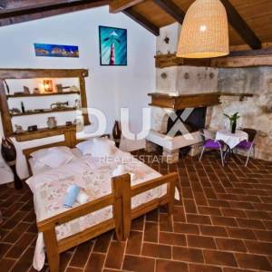 OTOK HVAR - Vila u gradu Hvaru prvi red do mora