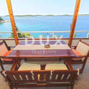 OTOK HVAR - Vila u gradu Hvaru prvi red do mora