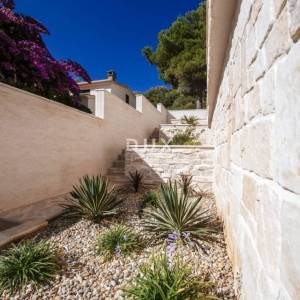 OTOK IŽ, MALI IŽ - Vila s bazenom i panoramskim pogledom na more