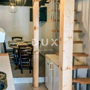 OTOK IŽ, VELI IŽ- Renovirana kuća 70m od mora!