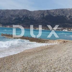 OTOK KRK, BAŠKA - 1S+DB Apartman u prizemlju, pogled na zelenilo