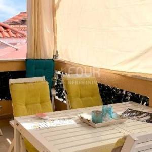 Otok Krk, Baška, adaptirana kamena kuća 70m od mora