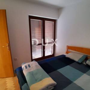 OTOK KRK, BAŠKA - Apartman 3S+DB s terasom, 1.kat, pogled na more, bazen, parking