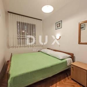 OTOK KRK, BAŠKA - Dvojna kuća u centru