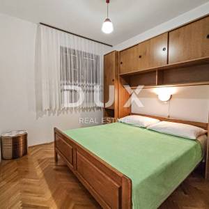 OTOK KRK, BAŠKA - Dvojna kuća u centru