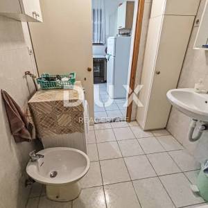 OTOK KRK, BAŠKA - Dvojna kuća u centru