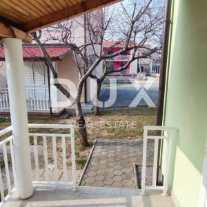 OTOK KRK, BAŠKA - dvojna kuća sa dva apartmana