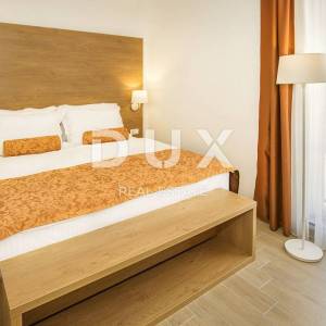 OTOK KRK, BAŠKA - ekskluzivna villa sa 7 apartmana i bazenom! PRILIKA!!!