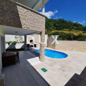 OTOK KRK, BAŠKA - ekskluzivna villa s bazenom - novogradnja na odličnoj lokaciji! PRILIKA!!!
