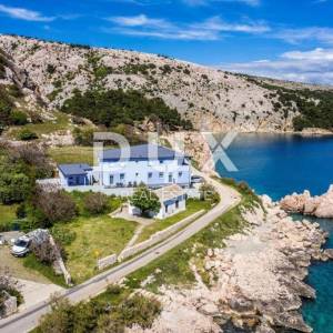 OTOK KRK, BAŠKA - Kuća na elitnoj lokaciji 1. red do mora!