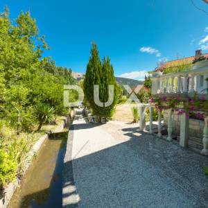 OTOK KRK, BAŠKA - Kuća s 5 apartmana i velikom okućnicom