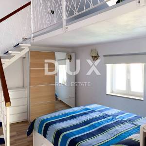 OTOK KRK, BAŠKA - Kuća sa 2 apartmana 80 m od mora + parking