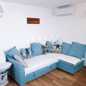 OTOK KRK, BAŠKA - Kuća sa 2 apartmana 80 m od mora + parking