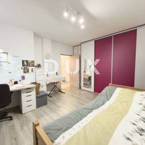 OTOK KRK, BAŠKA - Moderan i prostran stan u širem centru