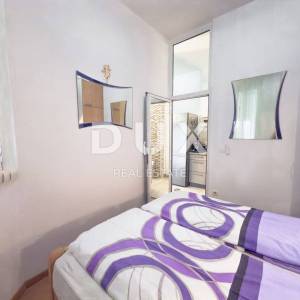OTOK KRK, BAŠKA - Moderni apartman prvi red do mora!