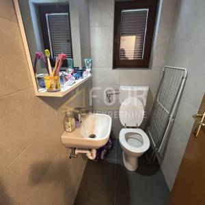 Otok Krk, Baška - okolica, 108.28m2, 3s+db, bazen na korištenje
