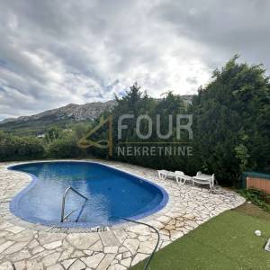 Otok Krk, Baška - okolica, 108.28m2, 3s+db, bazen na korištenje