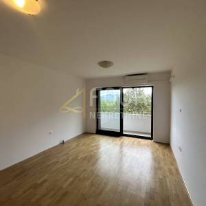 Otok Krk, Baška - okolica, 40.92m2, 1s+db, bazen na korištenje