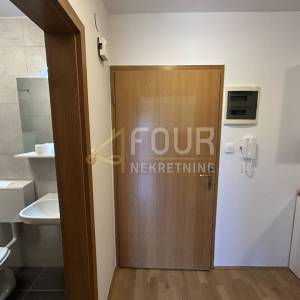 Otok Krk, Baška - okolica, 40.92m2, 1s+db, bazen na korištenje