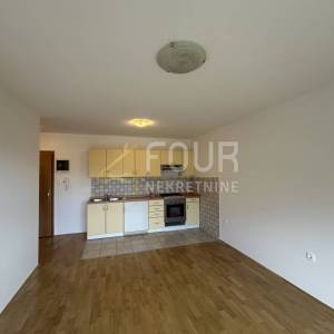 Otok Krk, Baška - okolica, 40.92m2, 1s+db, bazen na korištenje