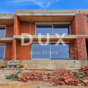 OTOK KRK, BRZAC - Moderno dizajnirana dvojnica s bazenom 40m2