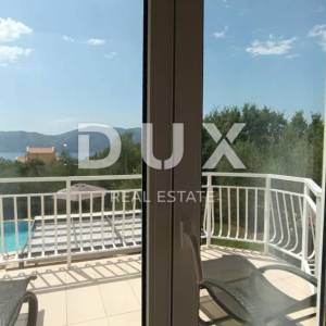 OTOK KRK, BRZAC - Samostojeća kuća s bazenom