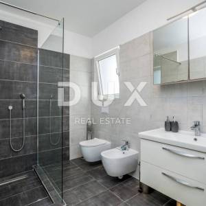 OTOK KRK, ČIŽIĆI - Luksuzna apartmanska vila!