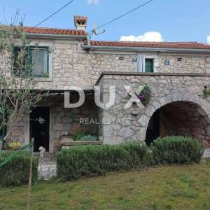 OTOK KRK, DOBRINJ – Kamena vila s bazenom i pogledom na more, PRILIKA!!!