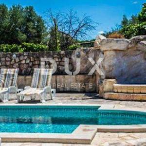 OTOK KRK, DOBRINJ- Luksuzna vila u mediteranskom stilu