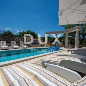 OTOK KRK, DOBRINJ- Luksuzna vila u mediteranskom stilu
