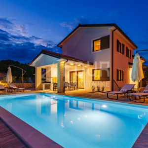 Otok Krk, Dobrinj - okolica, dizajnerska vila s bazenom
