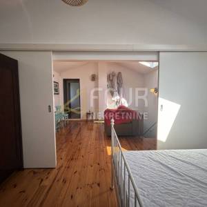 Otok Krk, Dobrinj - okolica, samostojeća kuća s bazenom, 104m2